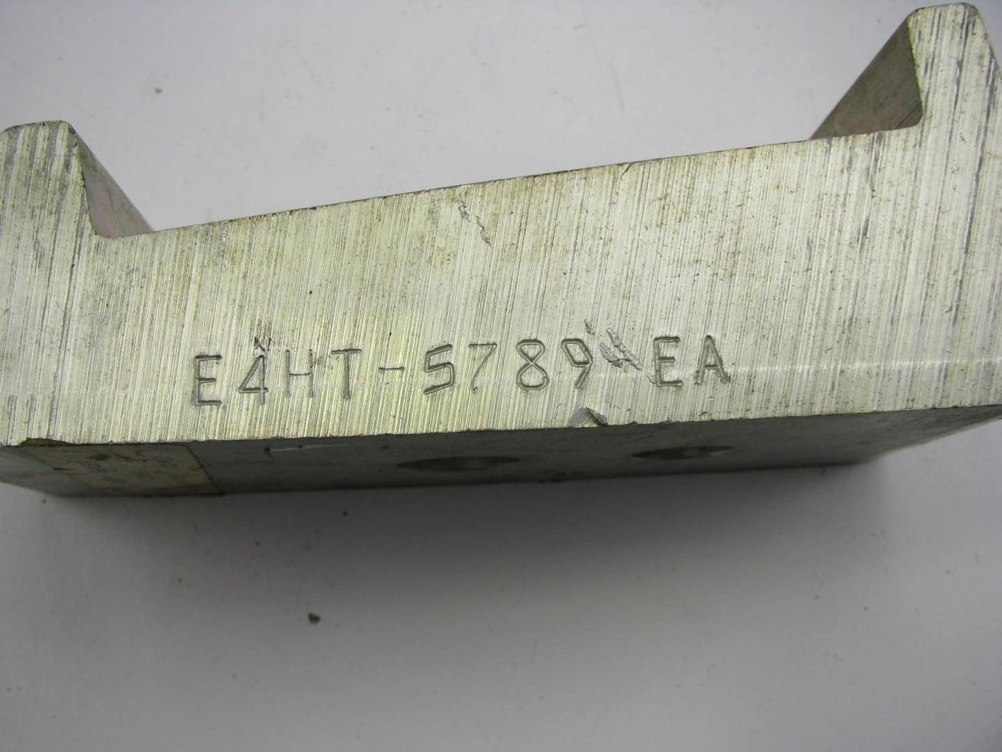NEW - OUT OF BOX OEM FORD E4HZ-5793-J Rear Spring Seat Wear Pad 1980-1990 CL900