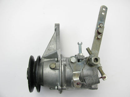 NEW OEM Ford E4JL-12450-CA  Engine Governor HOOF BD875D - NO CORE CHARGE