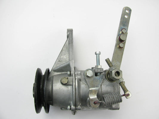 NEW OEM Ford E4JL-12450-CA  Engine Governor HOOF BD875D - NO CORE CHARGE