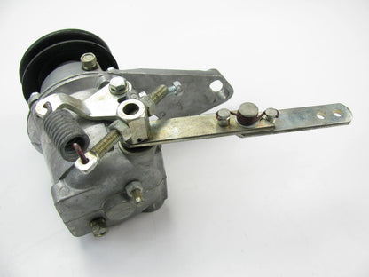 NEW OEM Ford E4JL-12450-CA  Engine Governor HOOF BD875D - NO CORE CHARGE