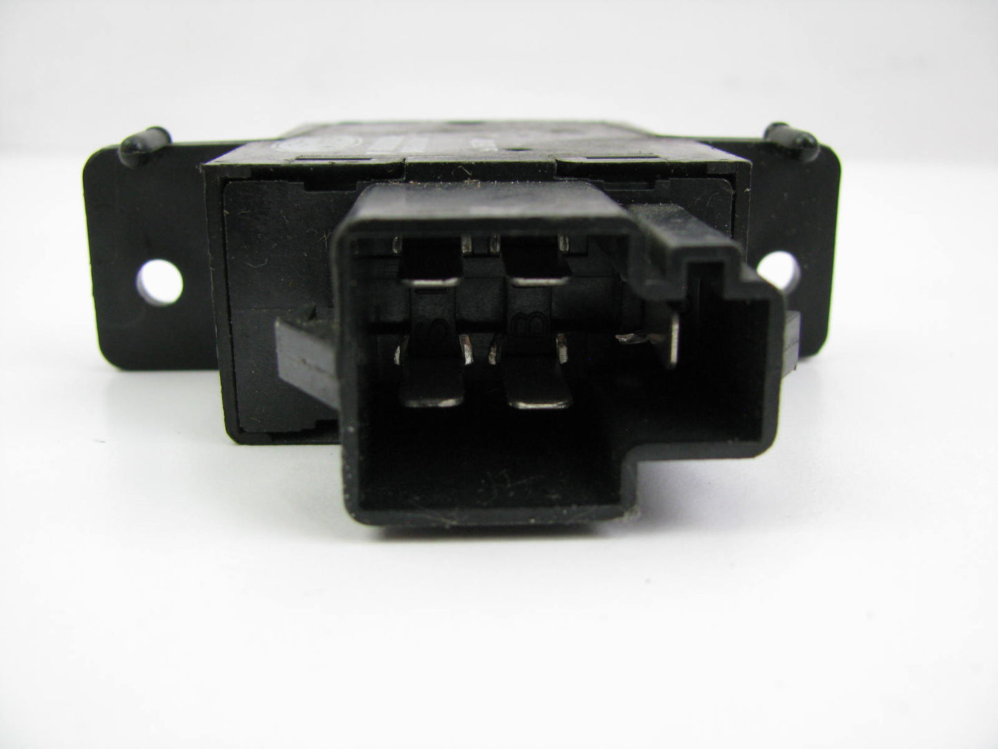NEW - OUT OF BOX E4LB-19A328-AB Rear Defroster Switch 1984-1989 Lincoln Mark VII