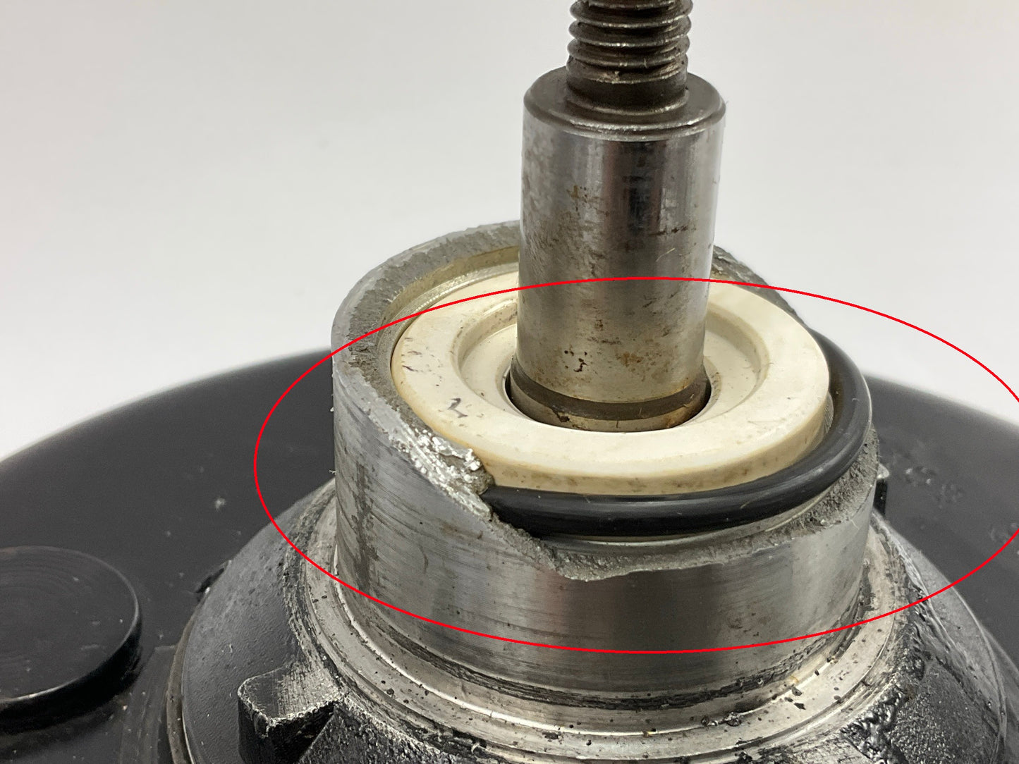 DAMAGED CORE - E4SH-19D623-AA HR980 A/C Compressor - SEE PHOTOS