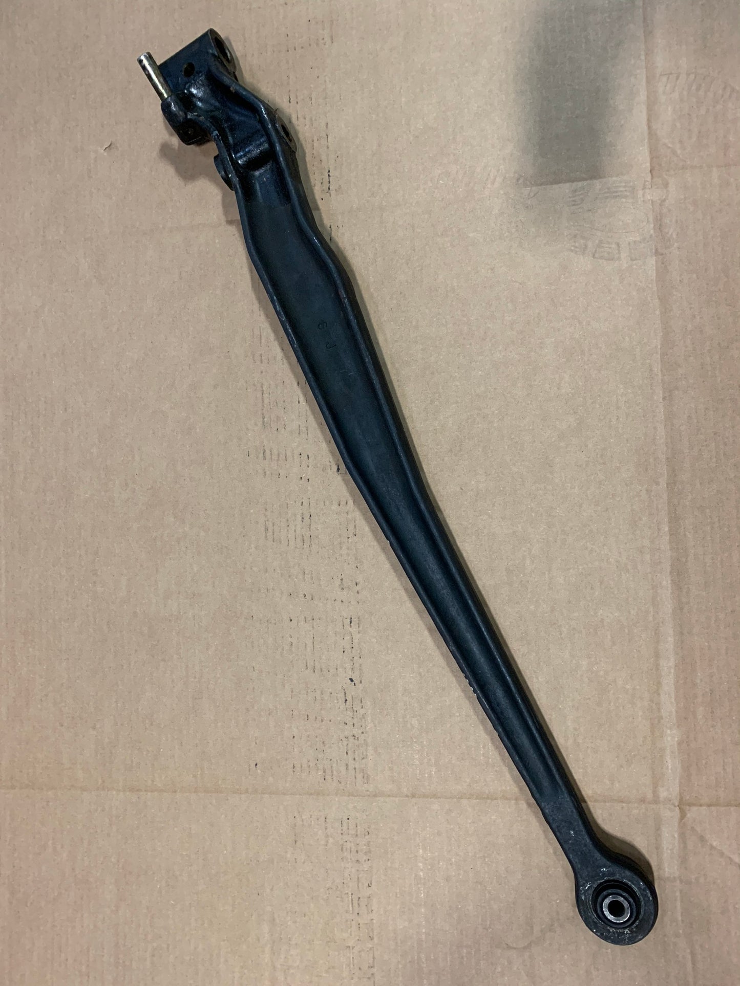 NEW - OUT OF BOX E4TZ-3006-C Front Right Axle Beam 1985-86 F250/350 Forged Axle