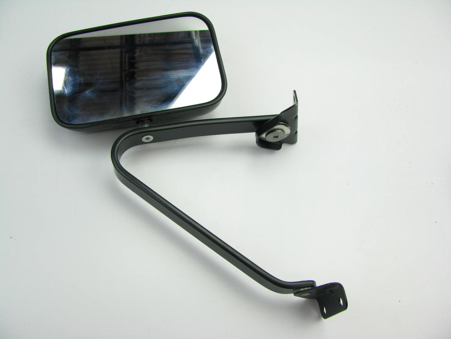 NEW - OUT OF BOX E4UZ-17682-B Front Left Manual Mirror 1992-1993 Ford E-150/350