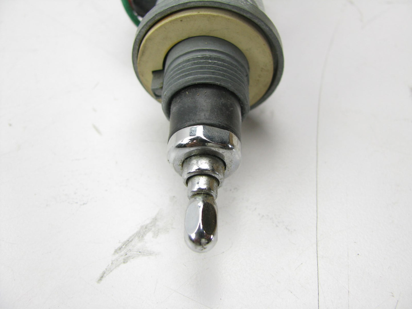 NEW UNBOX 1984 Lincoln Town Car - W/O CB Radio - OEM Ford Antenna # E4VY-18850-B