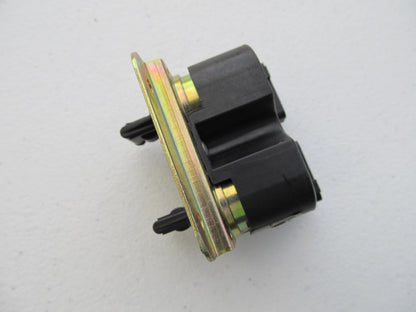 NEW - OUT OF BOX - OEM Ford E4ZE-9D474-E3A EGR Vacuum Valve Solenoid 5.0L 302 V8