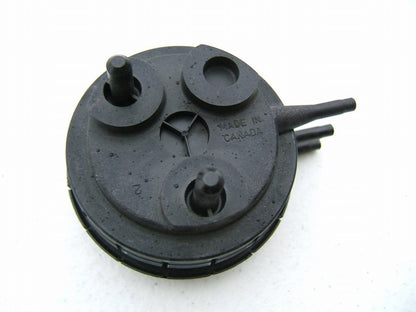 NEW - OUT OF BOX E4ZE-9J431-AA EGR Vacuum Valve Solenoid - 1984-1989 Escort GT