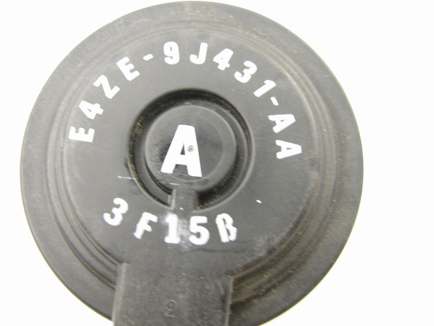 NEW - OUT OF BOX E4ZE-9J431-AA EGR Vacuum Valve Solenoid - 1984-1989 Escort GT