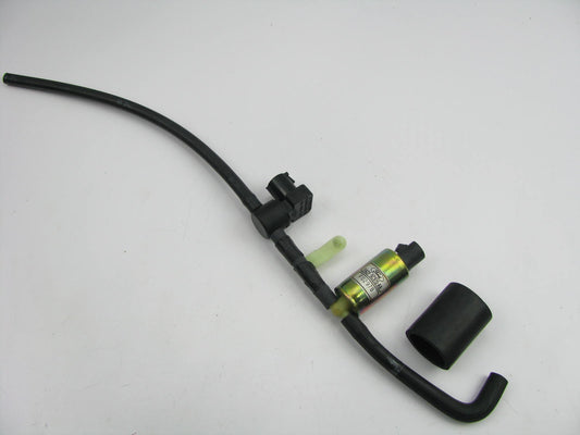 NEW - OUT OF BOX - OEM Ford E4ZF-9C915-AA Vapor Canister Purge Valve With Hose