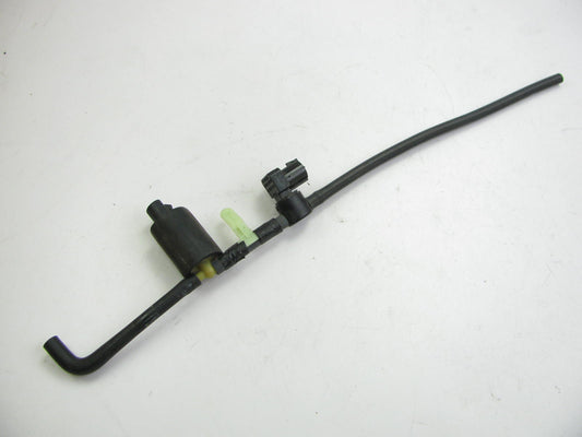 NEW - OUT OF BOX - OEM Ford E4ZF-9C915-AA Vapor Canister Purge Valve With Hose