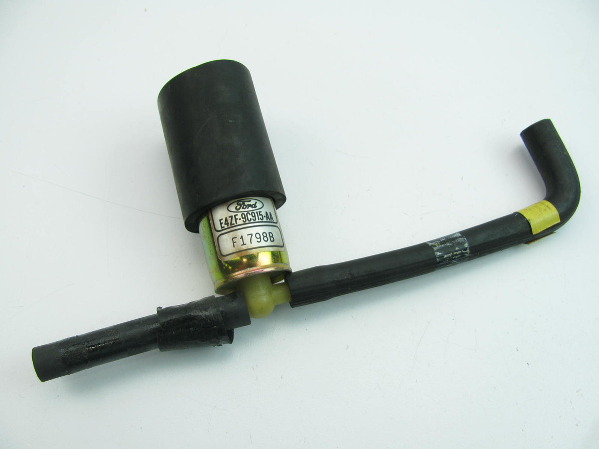 NEW UNBOXED OEM Ford E4ZF-9C915-AA Vapor Canister Purge Valve & Small Hose