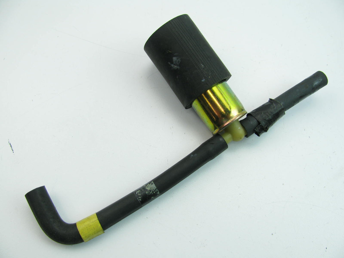 NEW UNBOXED OEM Ford E4ZF-9C915-AA Vapor Canister Purge Valve & Small Hose