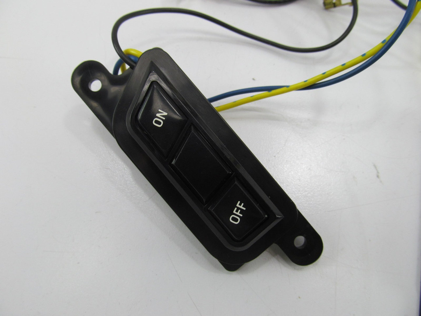 NEW - OUT OF BOX - OEM Ford E57A-9D780-AA Cruise Control Switch