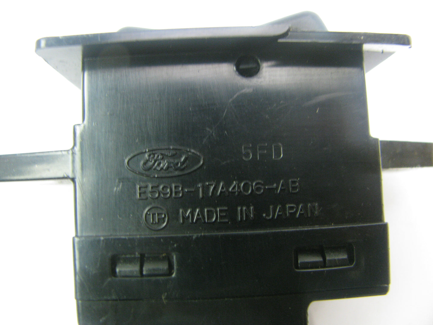 NEW - OUT OF BOX FORD E59B-17A406-AB Rear Window Wiper Switch 86-91 Aerostar