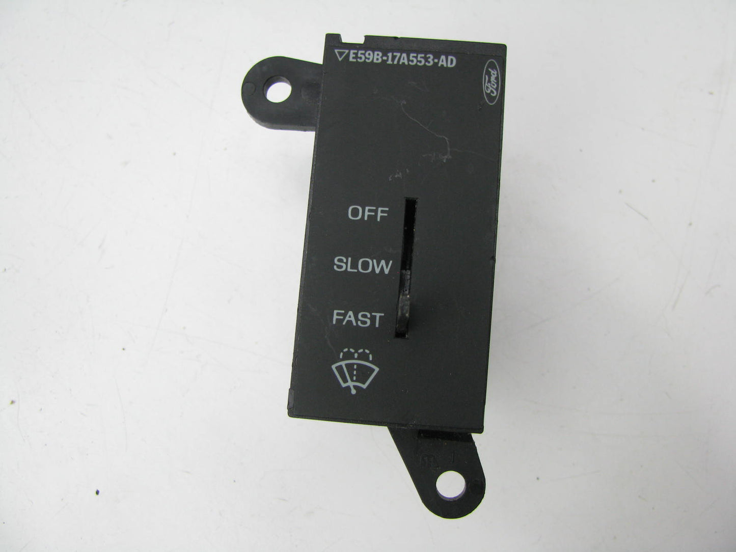 NEW - OUT OF BOX FORD E59B-17A553-AD Windshield Wiper Switch 1986-1994 Aerostar