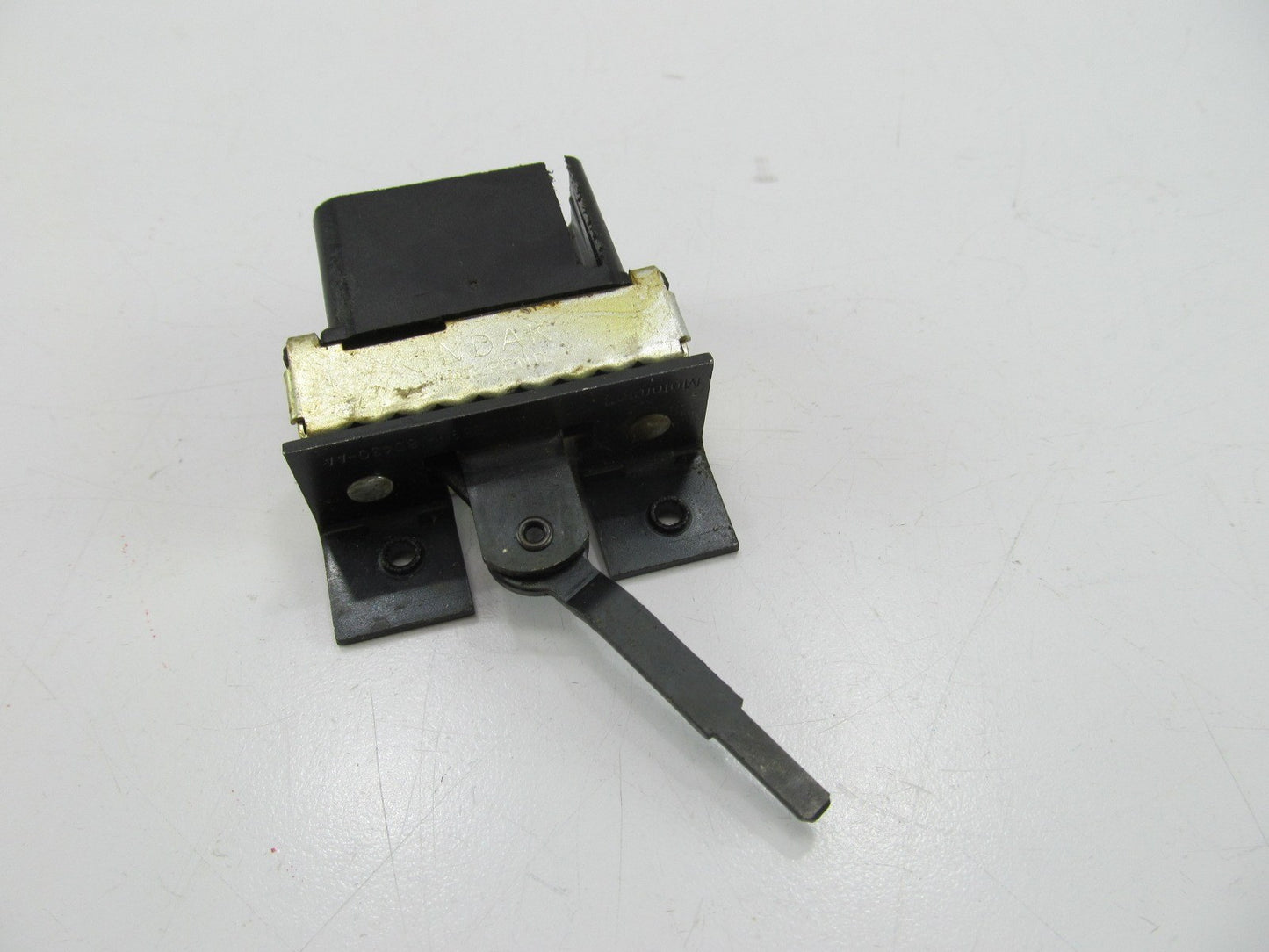 NEW - OUT OF BOX - OEM Ford E59H-18D430-AA Auxiliary Unit Blower Control Switch
