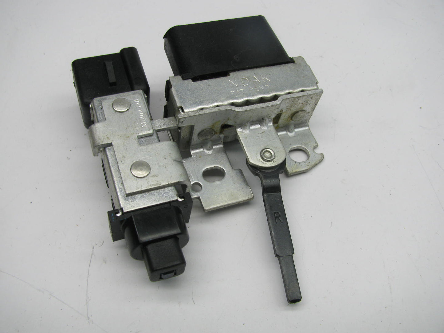 NEW - OUT OF BOX - OEM FORD E5EH-19A642-AA HVAC Blower Control Switch