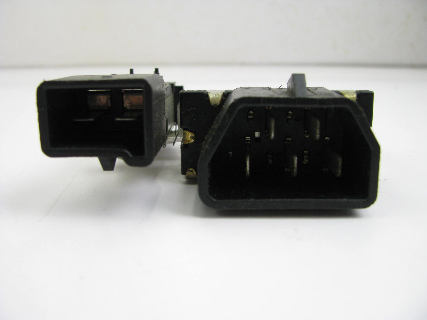 NEW - OUT OF BOX - OEM FORD E5EH-19A642-AA HVAC Blower Control Switch
