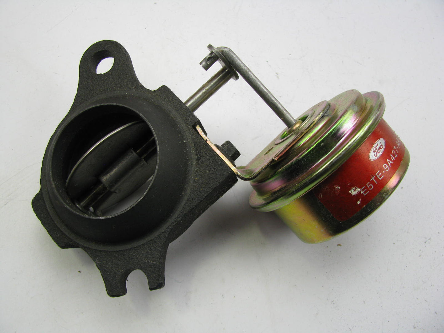 NOS OEM FORD E5TE-9A427-AA Exhaust Manifold Heat Control Valve 1983-87 5.0L 5.8L