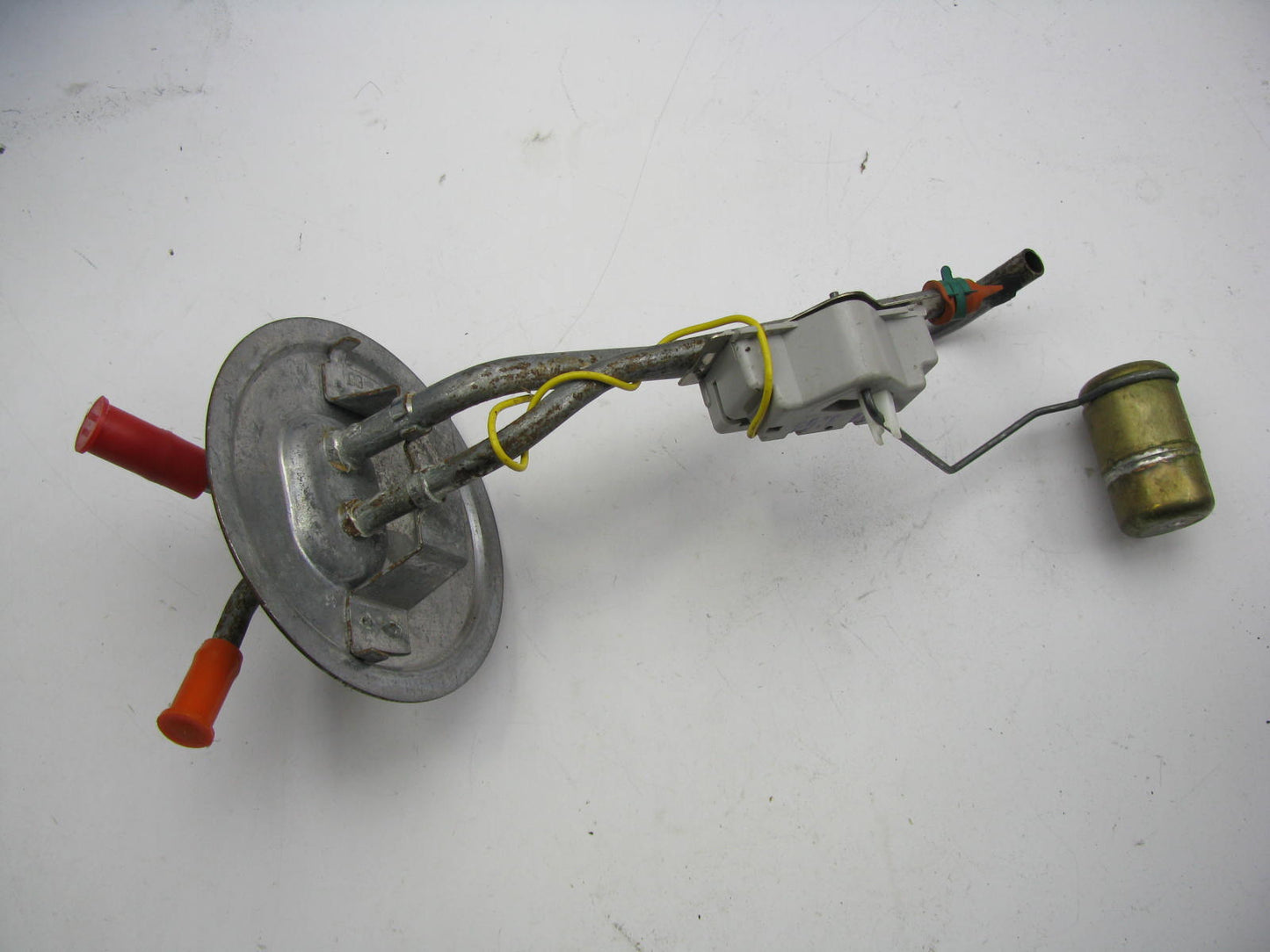 SURFACE RUST - FORD E5TF-9275-BE-R Fuel Level Sender 85-86 F250 F350 Diesel AFT