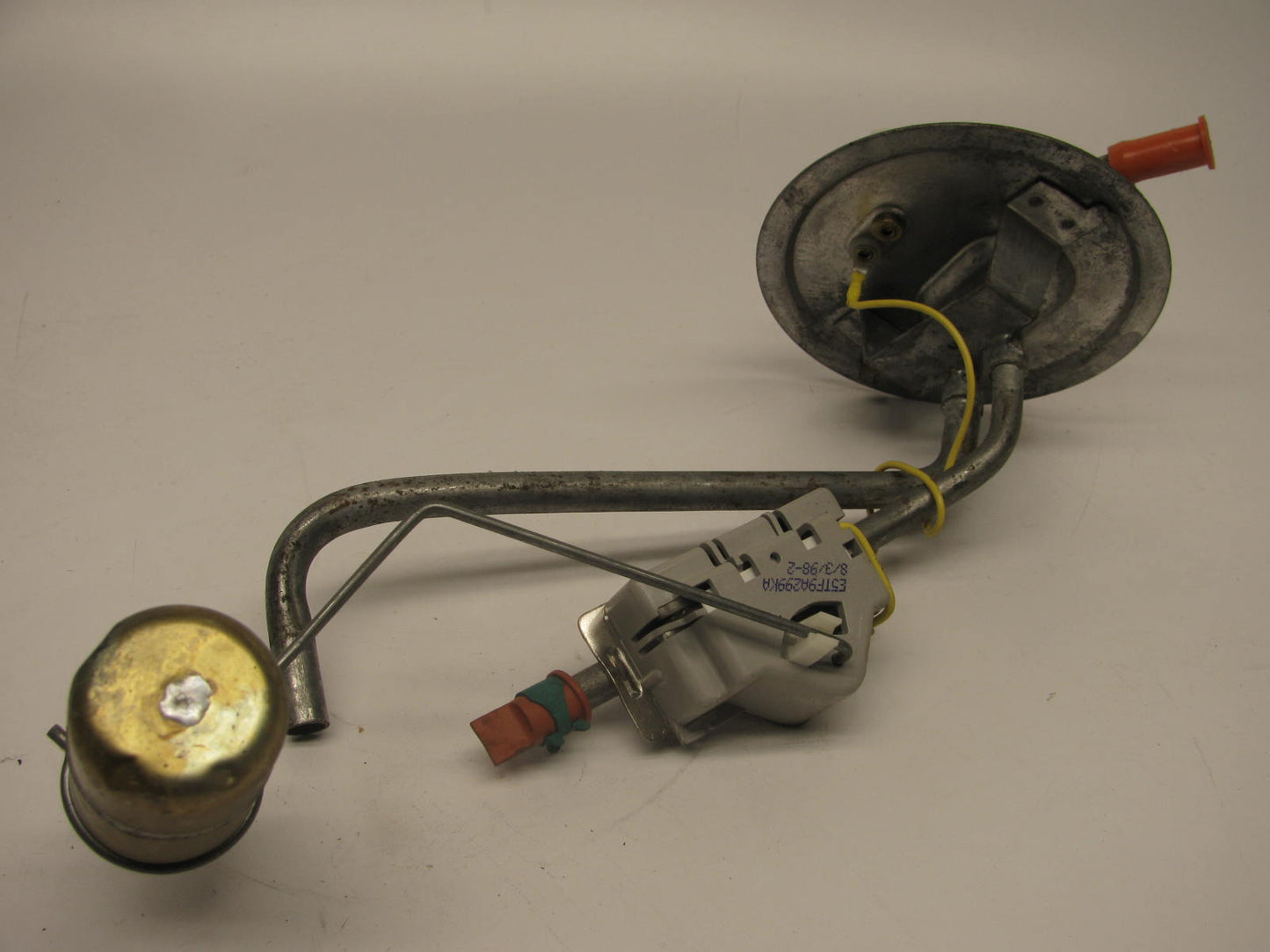 NEW - OUT OF BOX FORD E5TF-9275-BE Fuel Level Sender 85-86 F250 F350 Diesel AFT