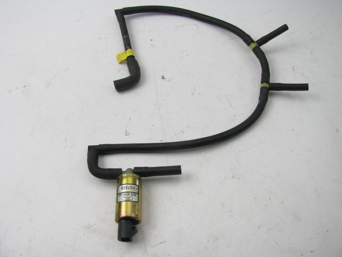 NEW - OUT OF BOX FORD E5TF-9C915-AA-CURVED Vapor Canister Purge Valve With Hose