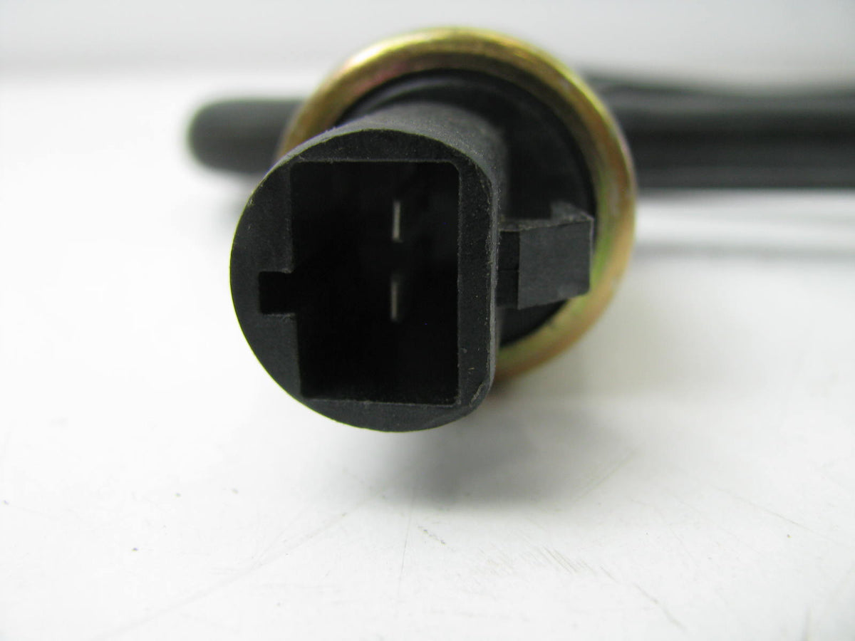 NEW - OUT OF BOX FORD E5TF-9C915-AA-CURVED Vapor Canister Purge Valve With Hose