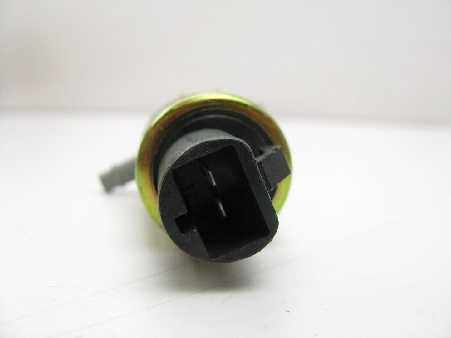 NEW - OUT OF BOX - OEM Ford E5TF-9C915-AA Vapor Canister Purge Valve Solenoid