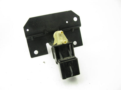 NEW - OUT OF BOX - OEM Ford E5ZE-9D474-A2A EGR Vacuum Valve Solenoid