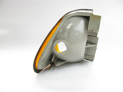 NEW - OUT OF BOX E63Z-13201-A Fromt Left Side Marker Light Lamp 1986-1987 Tempo