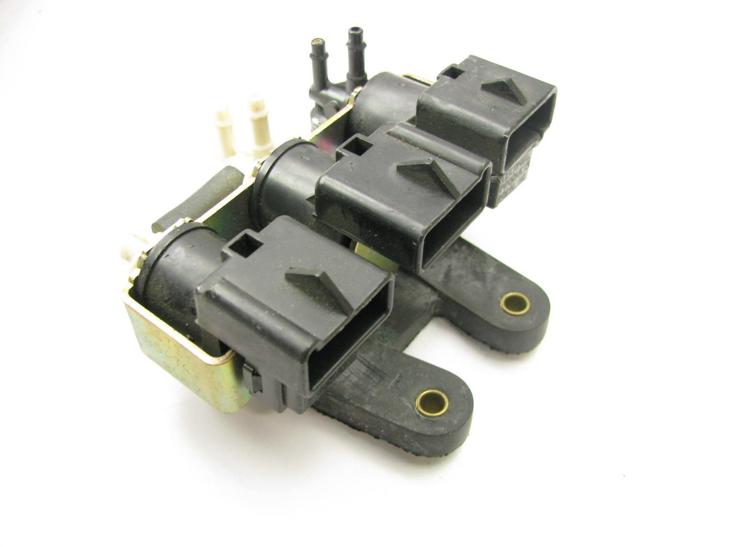 NEW - OUT OF BOX - OEM Ford E67E-9D474-B1A EGR Vacuum Valve Solenoid