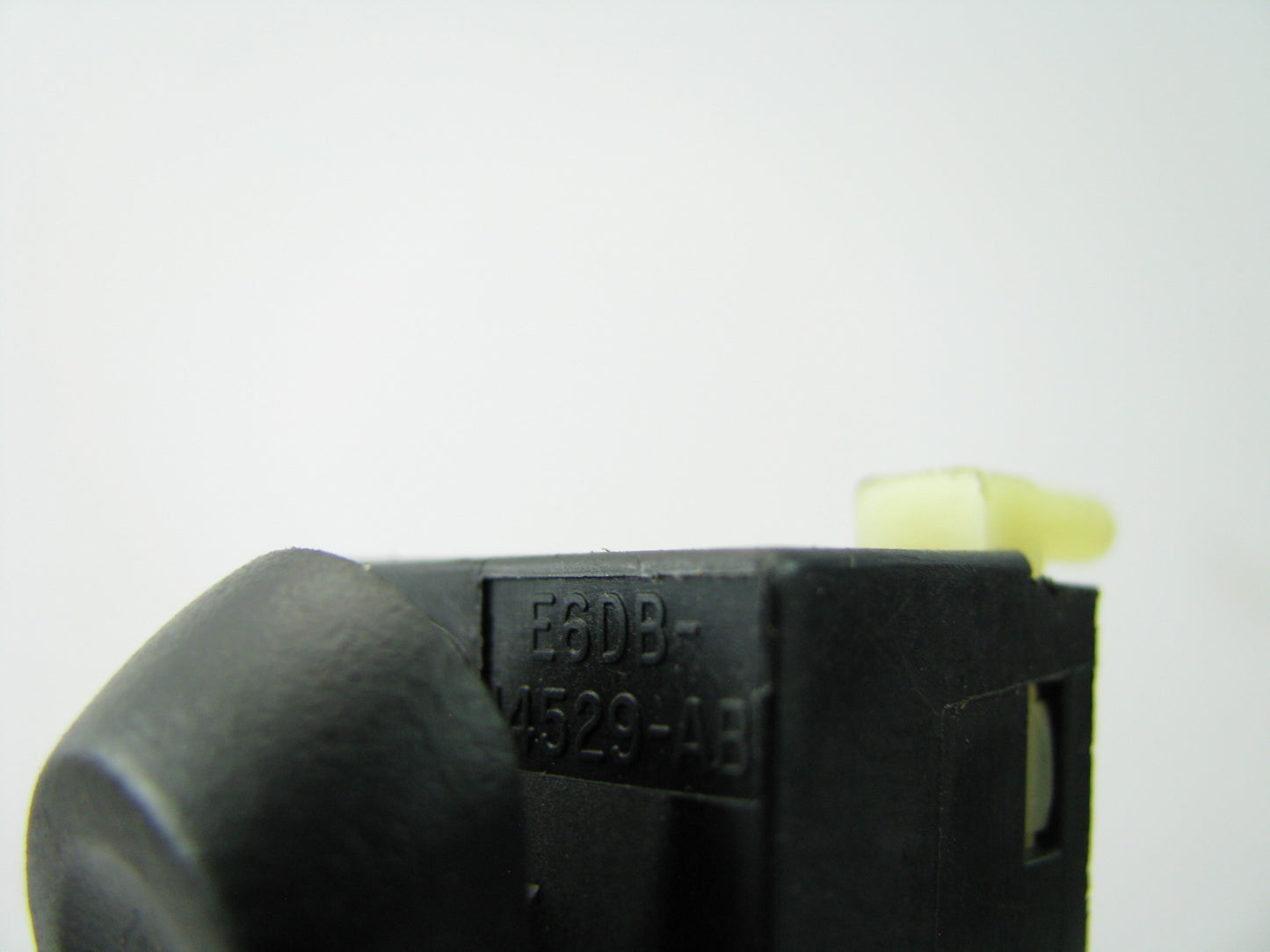NEW - OUT OF BOX - OEM Ford E6DB-14529-AB Power Window Switch