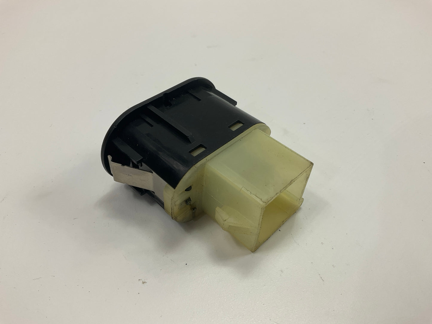NEW - OUT OF BOX - OEM Ford E6DB-17A406-AC Rear Wiper Switch WAGON ONLY