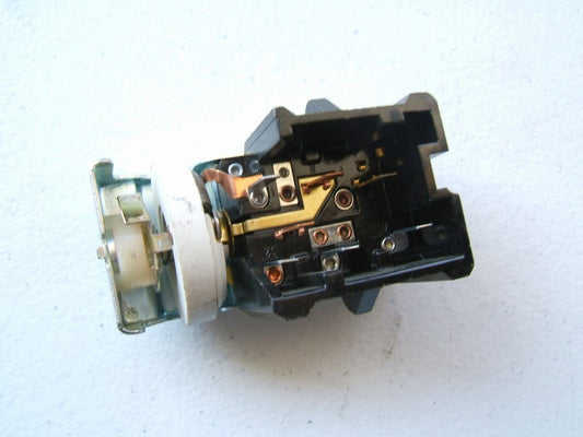 NEW - OUT OF BOX - OEM Ford E6EB-11654-AA Headlight Lamp Switch (WITHOUT AUTO)