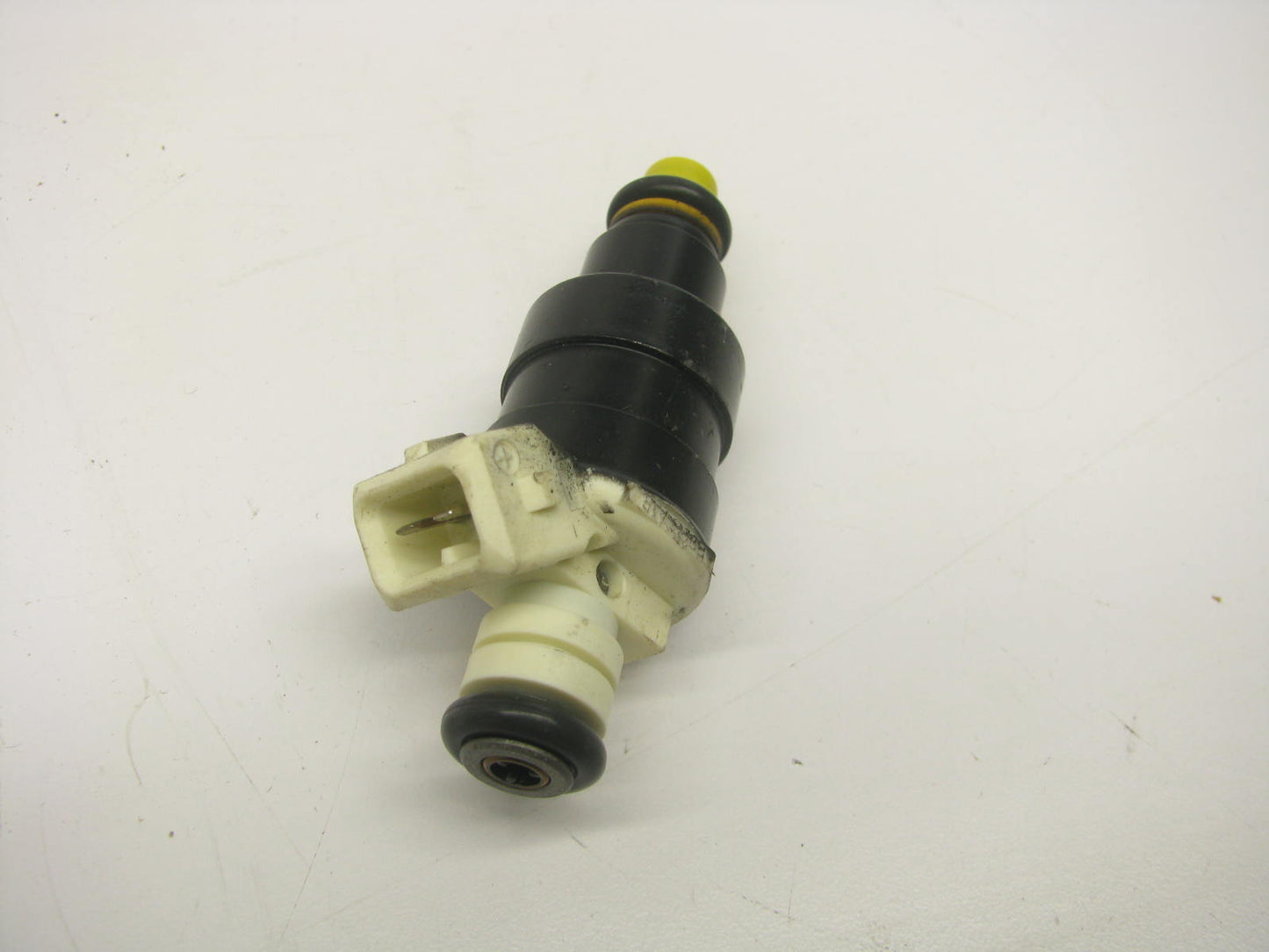 NEW - OUT OF BOX E6EE-A1B Fuel Injector Assembly - E6EE-9F593-A1B 400-033