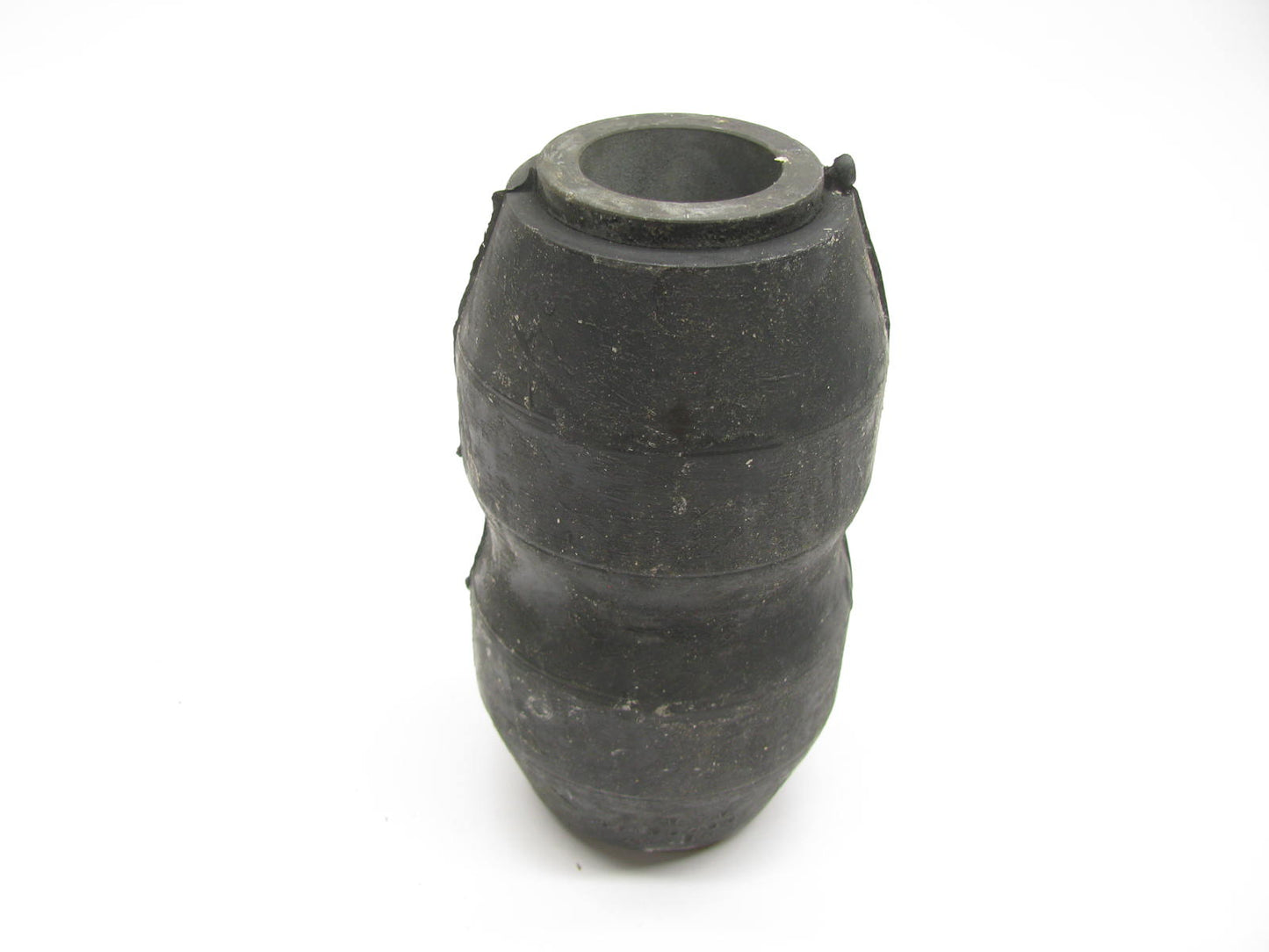 NEW - UNBOXED E6HZ-5873-B Rear Suspension Beam Bushing 1988-90 Neway ARD-238