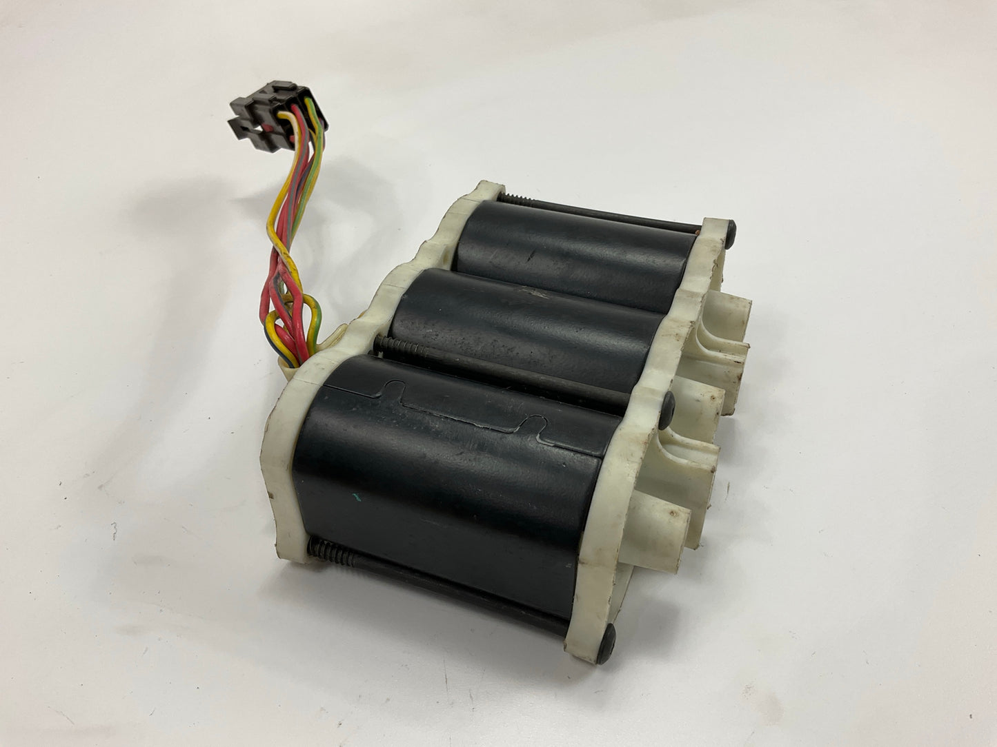 DAMAGED (CHIPPED) E6LF-14547-AA Right Seat Regulator Motor 1986-1987 Continental