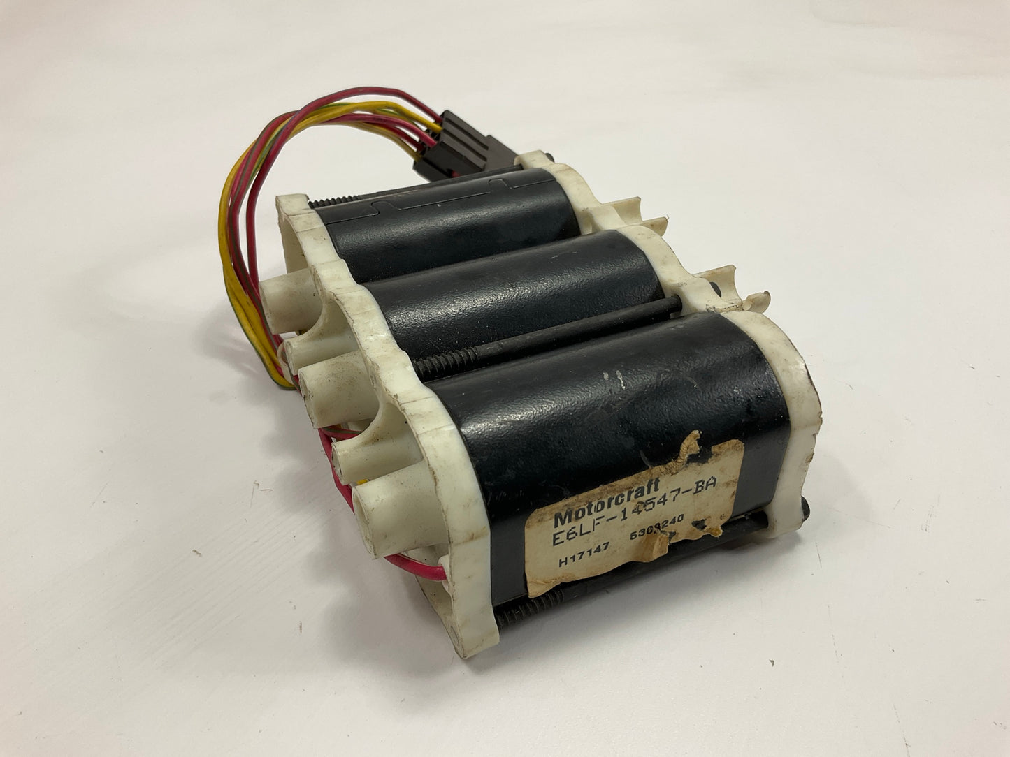 COSMETIC DAMAGE Ford E6LF-14547-BA Power Seat Adjust Motor - LEFT (DRIVERS SIDE)