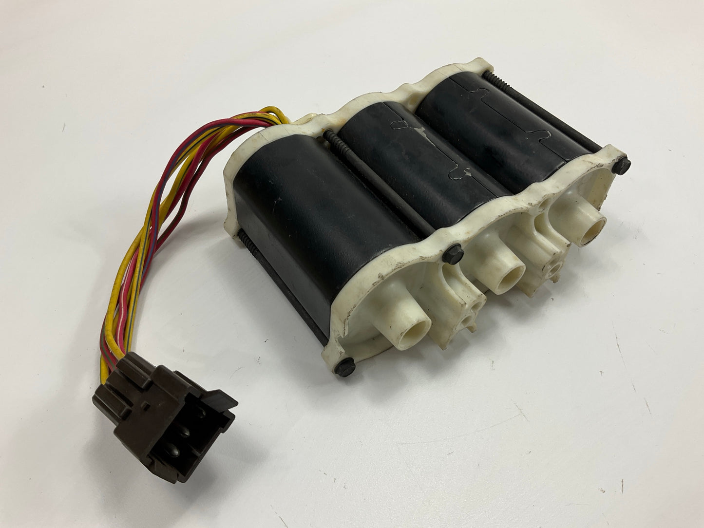 COSMETIC DAMAGE Ford E6LF-14547-BA Power Seat Adjust Motor - LEFT (DRIVERS SIDE)