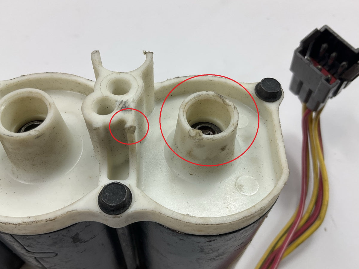 COSMETIC DAMAGE Ford E6LF-14547-BA Power Seat Adjust Motor - LEFT (DRIVERS SIDE)