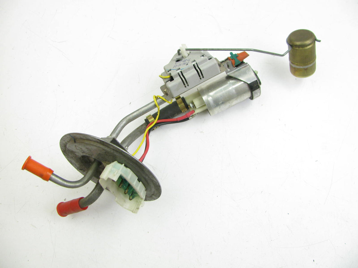 NEW UNBOXED OEM 1985-1986 Ford F150 F250 AFT AXLE Fuel Pump & Fuel Level Sender