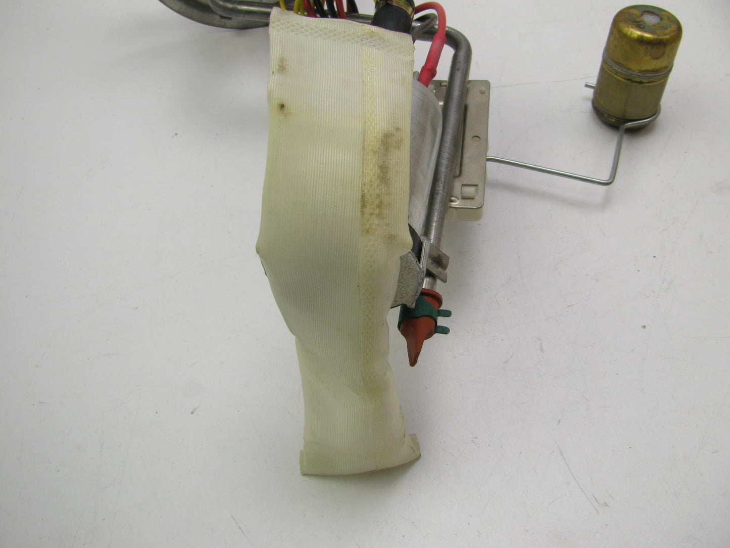 NEW - OUT OF BOX - OEM Ford E6UF-9H307-AA Fuel Pump & Sender - Midship Tank