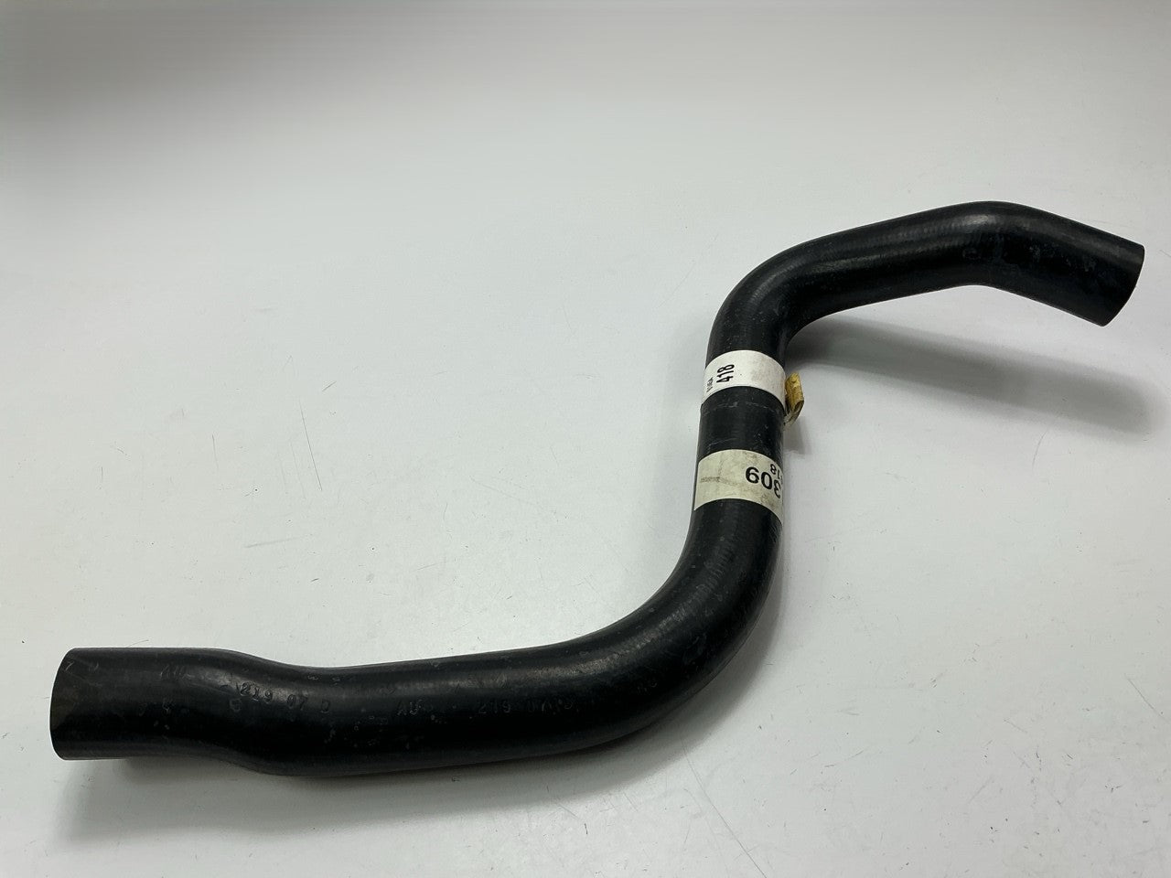 NEW - E71309 Radiator Coolant Hose