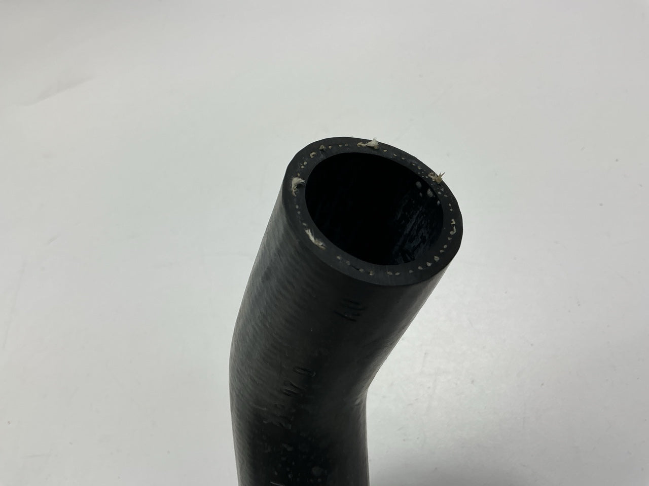 NEW - E71309 Radiator Coolant Hose