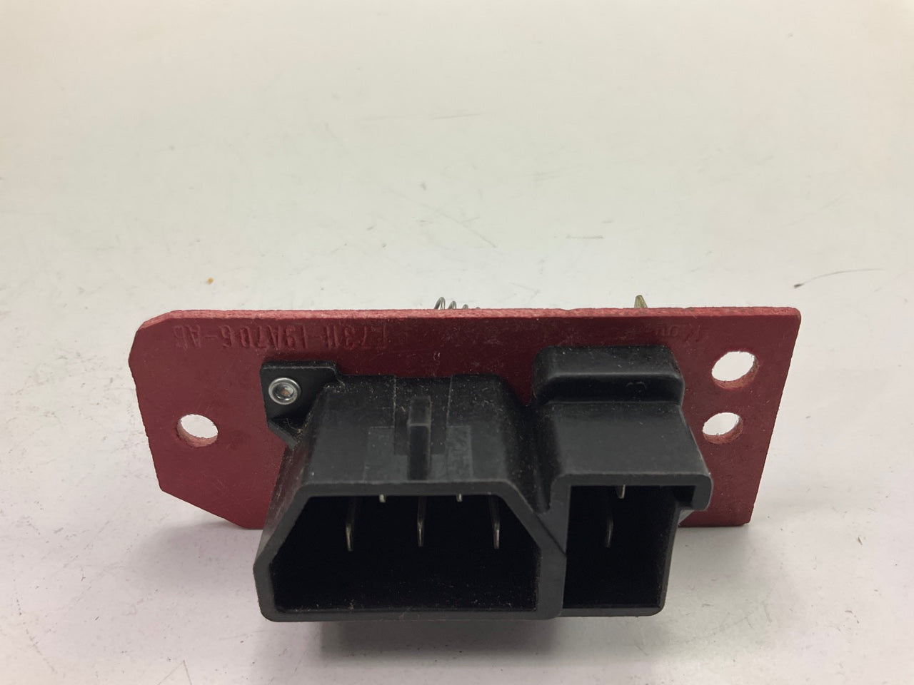 NEW - UNBOXED - OEM FORD E73H-19A706-AB A/C Blower Motor Resistor