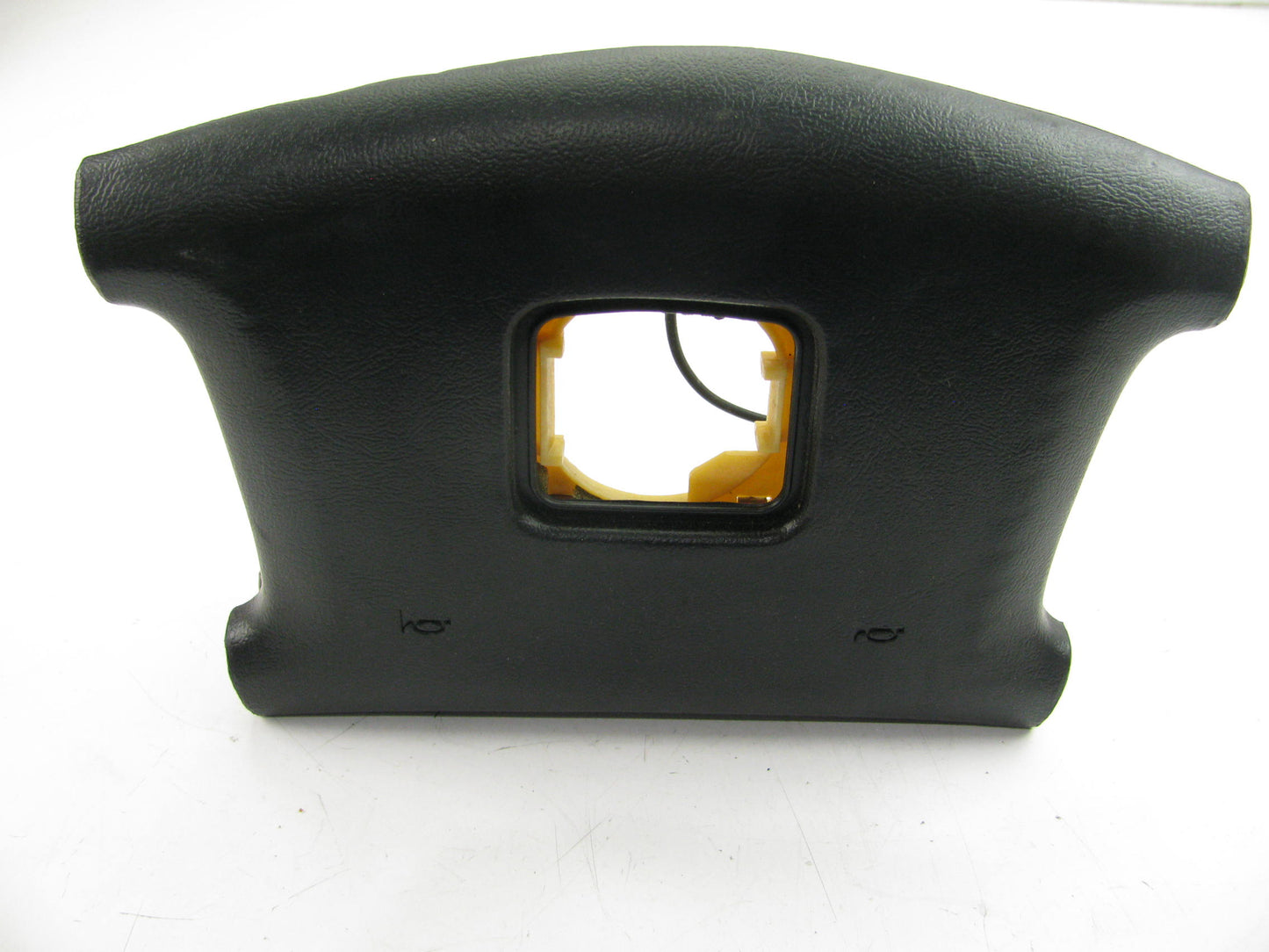 NEW UNBOXED OEM Ford E7EC-13K802-AWA Steering Horn Pad 87-90 Escort, Lynx