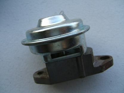 NEW - OUT OF BOX - OEM Ford E7EE-9D475-A2A EGR Valve