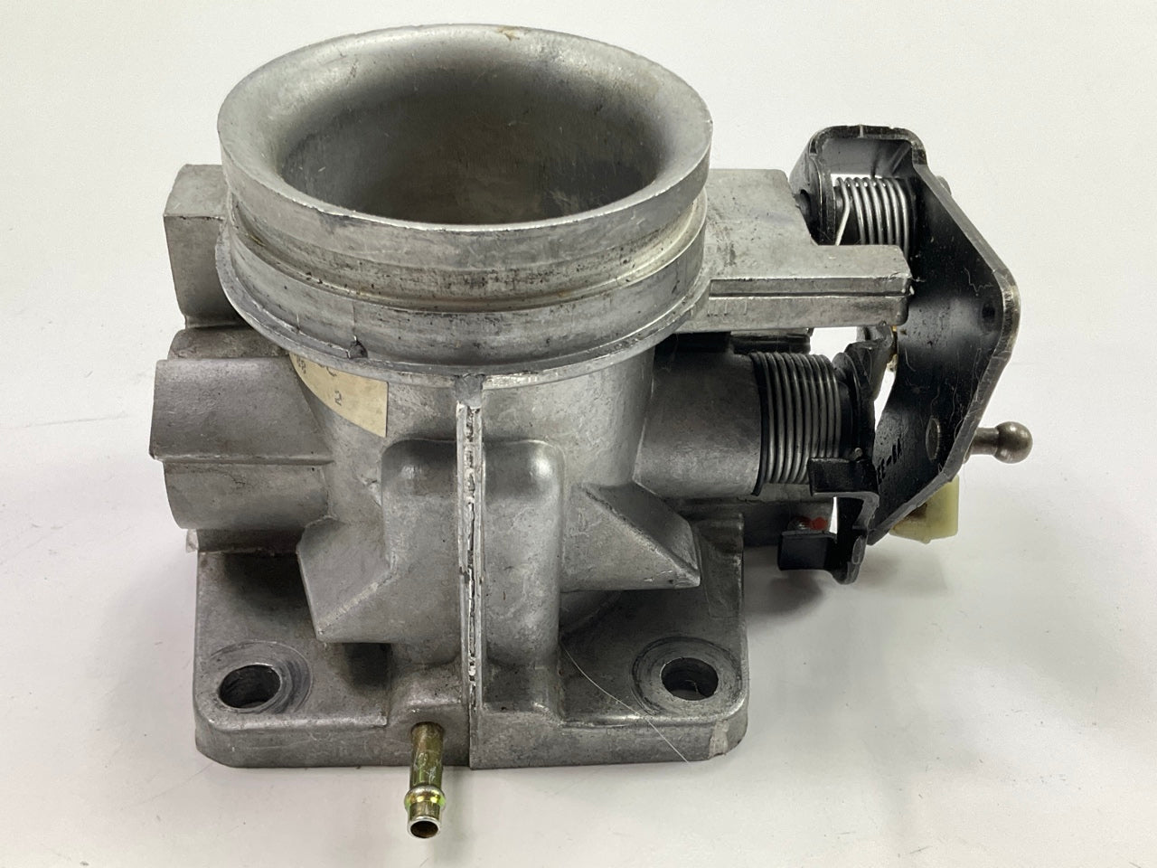 NEW UNBOXED OEM Ford Empty E7EE-BC Throttle Body  - 1987-1989 Ford Escort 1.9L