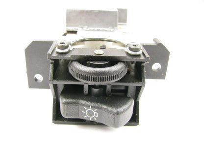 NEW - OUT OF BOX - OEM Ford E7SB-11654-AA Headlamp Head Light Switch