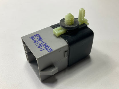 NEW - OUT OF BOX - OEM FORD E7SB-13A025-AA Headlight Headlamp Dimmer Relay